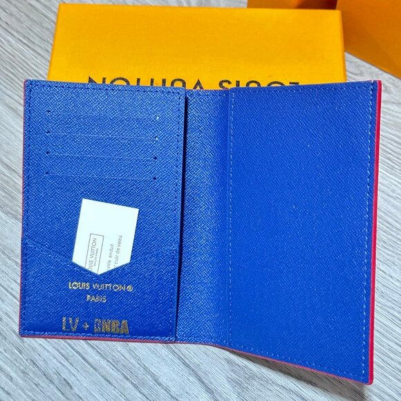 Pristine White Louis Vuitton NBA Card Carrier - Picture 3 of 4